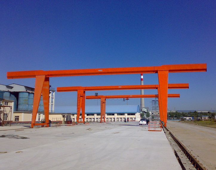 MH Light Duty Mobile Single atau Gantry Crane 10 Ton