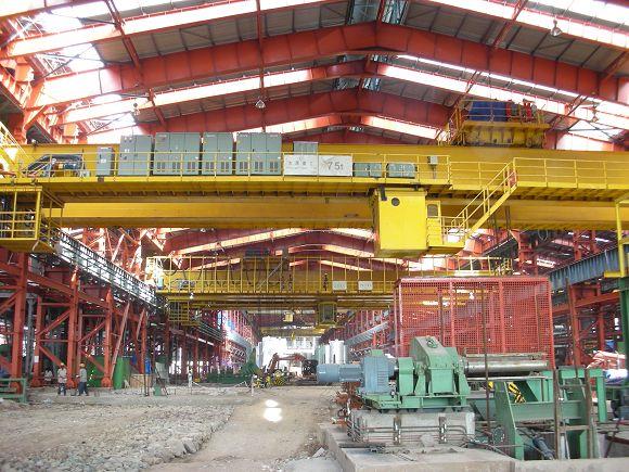 QD listrik 25 Ton bepergian Double jembatan Crane